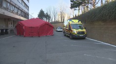 Ako to vyzerá pred najväčšou infekčnou klinikou na Slovensku, kde testujú ľudí na koronavírus