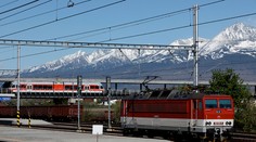 ZSSK sa sťažuje, že RegioJet blokuje trasy. Súkromný dopravca tvrdí opak