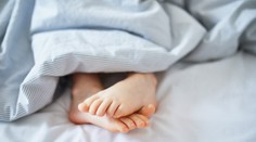 Čo by ste mali robiť, keď prichytíte dieťa masturbovať? Nekričte, netrestajte, radí detská psychologička (rozhovor)