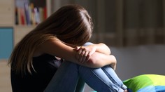 Nie je nič, čo by ju na materstve tešilo. Dvanásťročné dievča znásilnili, pre zákaz potratov musela porodiť