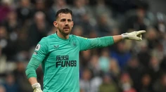 Dúbravka si udržal čisté konto proti hviezdam Liverpoolu. Newcastle však prišiel o skvelú sériu