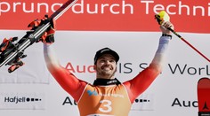 Švajčiar Meillard nenašiel premožiteľa ani v slalome a získal víťazné double. Skvelý výkon podal Braathen