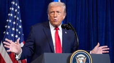 Donald Trump: Maduro je na palube americkej lode, čaká ho stíhanie v New Yorku