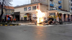 V Novej Dubnici prerazili plynové potrubie. Plameň šľahal až do výšky 10 metrov