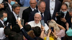 ANKETA o návšteve pápeža: Dať dokopy masu ľudí na vrchole tretej vlny je definícia šialenstva