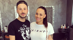 Tina prekvapila fanúšikov: S blond vlasmi je úplne iná žena