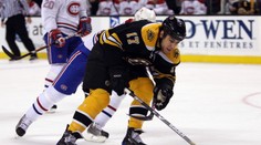 Tvrdý muž NHL neuspel na skúške. St. Louis uvoľnilo skúseného útočníka