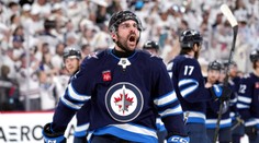 VIDEO: Víťaz základnej časti ide ďalej. Winnipeg postúpil po obrovskej dráme