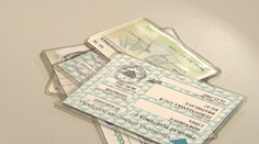 Kritika pre novú kartičku zabrala. Klasický preukaz poistenca zatiaľ zostáva