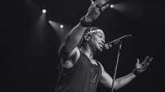 Zomrel legendárny spevák D’Angelo (†51). Dlhodobo bojoval s rakovinou pankreasu