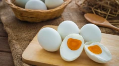 Slováci ich takmer nekupujú. Odborníci odporúčajú vajcia, ktoré majú viac vitamínov aj bielkovín
