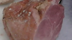 Z tohto hnusu mali variť kuchárky na škole. Odmietli a teraz sú bez práce