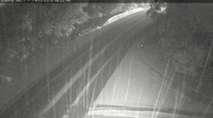 Do Česka dorazil prvý sneh, ktorý komplikuje dopravu