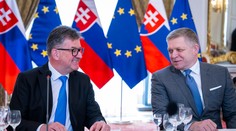 Miroslav Lajčák ostáva poradcom Roberta Fica. Premiér tvrdí, že neurobil nič, čo by ho nútilo ho odvolať