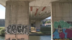 Ďalší most v Banskej Bystrici je v kritickom stave. Vedie ponad frekventovaný vstup do mesta