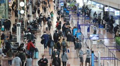 Objavili ďalšiu mutáciu koronavírusu, tentoraz ju odhalili v Ázii