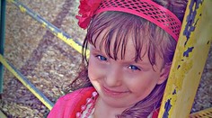 Maddie (9) bojuje s nebezpečným ochorením. Koža jej rastie desaťkrát rýchlejšie