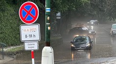 VIDEO: V bratislavskej Karlovej Vsi sa náhle zotmelo. Silné krupobitie vystrašilo miestnych