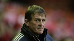 Dalglisha prepustili s COVID-19 z nemocnice do domácej liečny