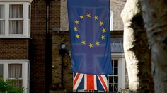 Britský parlament odmietol brexit bez dohody