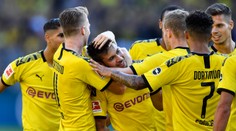 Dortmund s hladkou výhrou, Bayern v šlágri kola len remizoval
