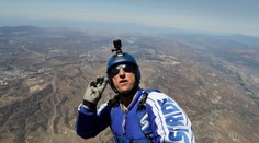 VIDEO: Parašutista bez padáku skočil z viac ako 7,5-kilometrovej výšky