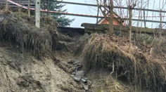 FOTO: V Ružomberku vyhlásili mimoriadnu situáciu. Došlo tam k zosuvu pôdy