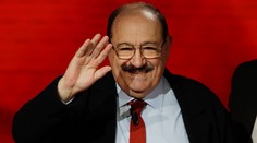 Zomrel autor najznámejšej detektívky z kláštora