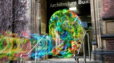 Študent vyfotil Wi-Fi žiarenie. Toto nás obklopuje a možno aj škodí