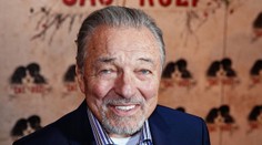 Rok 2019 nebol len plný smiechu a radostných správ. Tieto známe osobnosti nás opustili