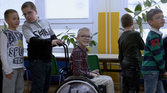 Matthiasko by rád doštudoval normálnu základnú školu. Bez pomoci to však nedokáže