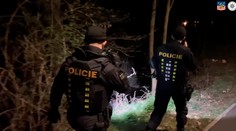 Tragédia medzi novomanželmi. Polícia obvinila muža, že zavraždil svoju manželku druhú noc po svadbe