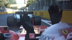 Na Vettela sa valí hnev zo všetkých strán: "Keby to spravil na ceste, skončí v base!"