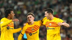 Barcelona sa s Cadizom trápila až do záveru. Napokon ju však vykúpili Pedri s Torresom