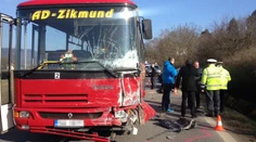 Ďalšia havária autobusu plného detí v Česku: Na mieste je jeden mŕtvy