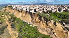 FOTO+VIDEO: Vedcov nebrali vážne. Na Sicílii sa zopakovala tragédia ako pred 235 rokmi