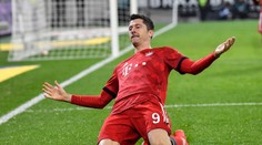 Kanonier Bayernu Robert Lewandowski sa zapísal do histórie nemeckej Bundesligy