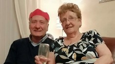 Zosobášili sa, keď mali 17. Teraz ich po dlhoročnom manželstve zabil koronavírus