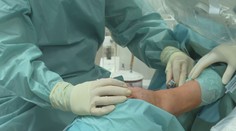 Rýchlejšie hojenie rán, menej jaziev aj bolesti. V Košiciach operujú nohy unikátnou metódou