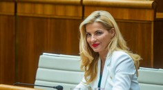 Rezort kultúry neprispeje na projekty pre LGBTI+ ľudí. Ani cent, vravela predtým Šimkovičová