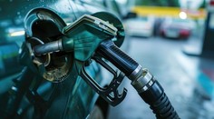 Zlá správa z púmp. Benzín prekonal ďalšiu cenovú hranicu