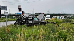 Pri Prešove sa zrazil vlak s autom. Vodič si nevšimol blikajúcu červenú na priecestí