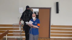 Muž pred dvomi rokmi vraždil na hasičskej zábave v Horovciach. Dnes si vypočul neľútostný trest