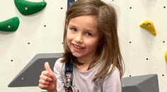 Bola úplne zdravá a odrazu jej objavili agresívny nádor. Malá Nina po pár mesiacoch boj s chorobou prehrala