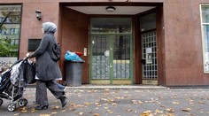 Odíďte z Ameriky! Kričala Newyorčanka, ktorá zaútočila na dve moslimské matky s kočíkmi