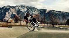 Nedá sa to? Aaron (22) je odmalička na vozíku, no tieto slová nepozná