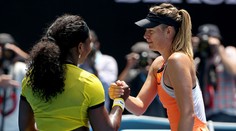 Williamsová nedala Šarapovovej šancu, v semifinále je aj Radwaňská