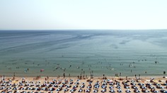 Dovolenkári riešia kvalitu vody v Bulharsku a Rumunsku: Môže kontaminácia z ukrajinskej priehrady ohroziť tamojšie pláže?