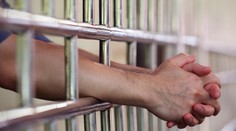 Chorobne žiarlivý muž si za vraždu tehotnej priateľky odpyká výnimočný trest