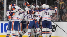 VIDEO: Edmonton postúpil do konferenčného finále po najtesnejšom triumfe. Oilers našli nečakaného hrdinu